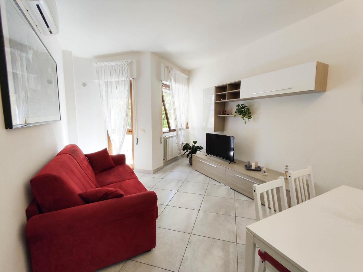 Casa Del Mare Lejlighed Santa Marinella Eksteriør billede